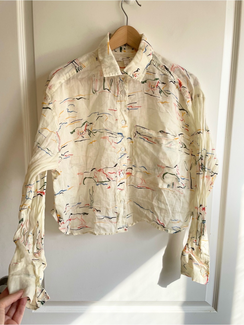 Banana Republic Vintage Womens Colorful Horse Print Button Down 100% Ramie Boxy